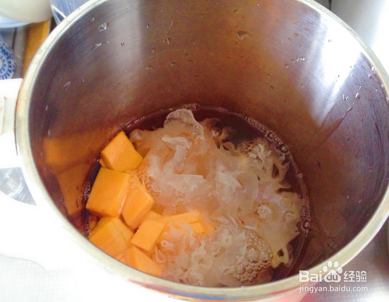 南瓜银耳羹的做法