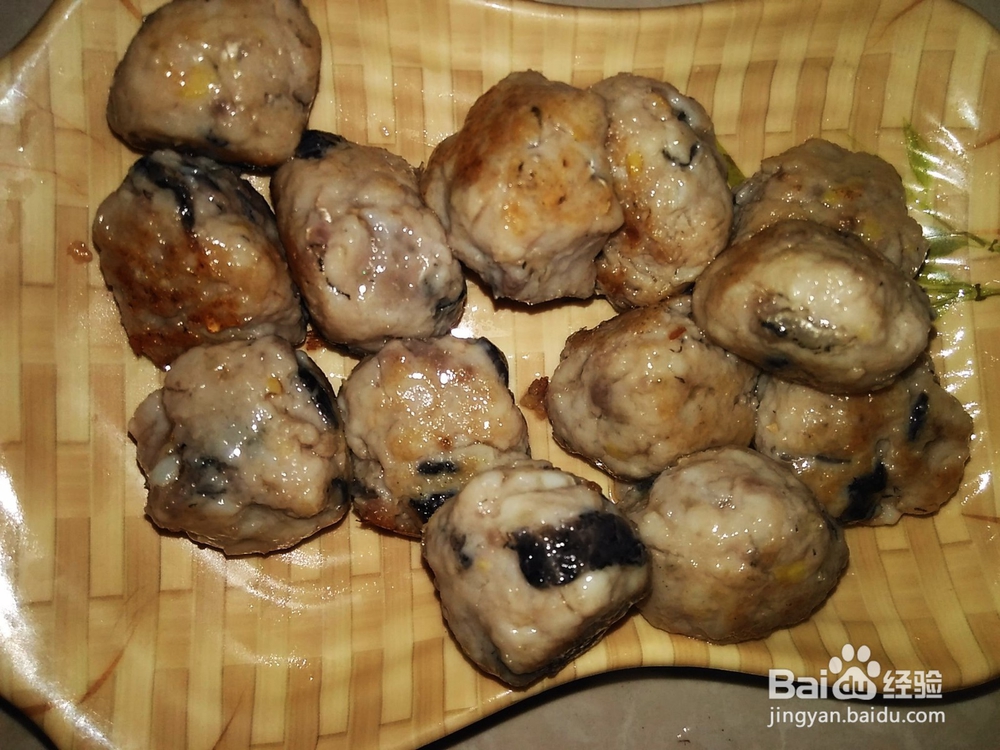 家常菜,鱼丸甜椒的做法