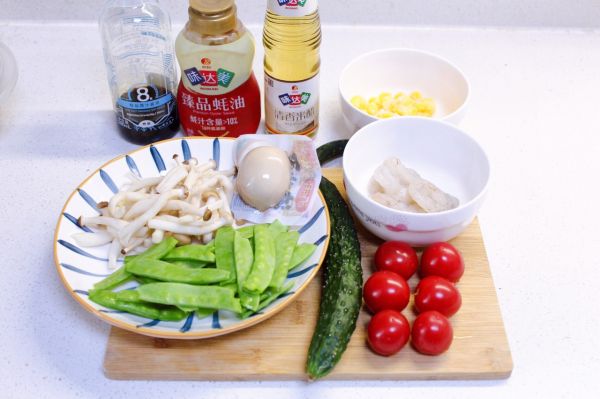 虾仁时蔬大拌菜