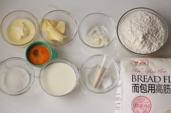 香葱脆皮肠面包