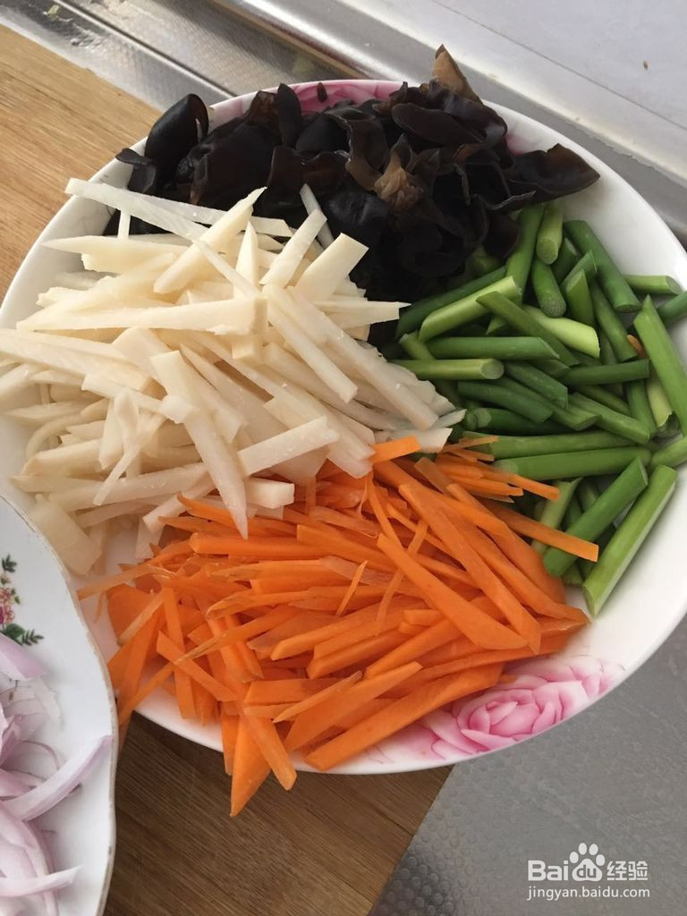 鱼香鸡丝的做法