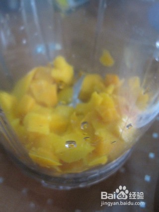 芒果牛奶布丁(附取芒果肉方法)