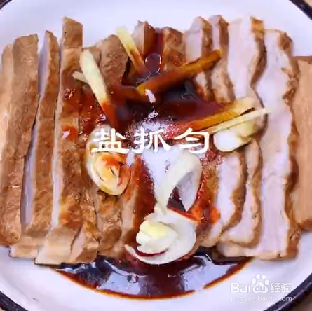 如何制作红烧五花肉？