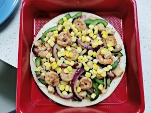 培根鸡肉大虾披萨的做法