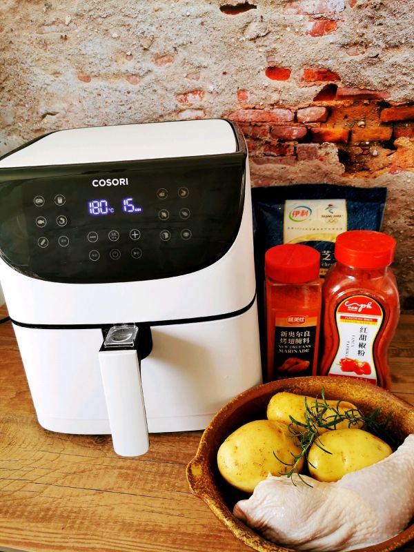 炸奥尔良芝士鸡腿和奥尔良土豆块