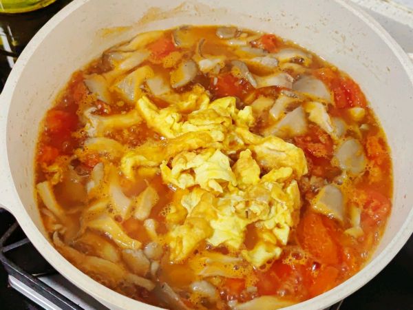 低脂茄汁菌菇鸡蛋汤