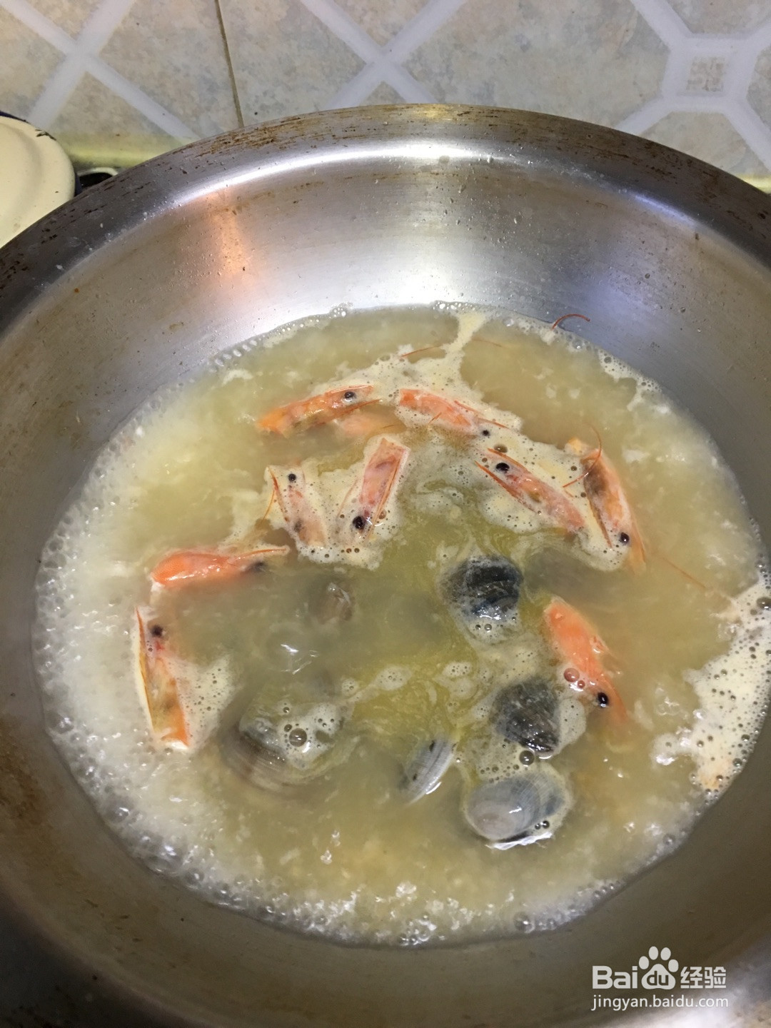 蒜香海鲜意大利面的做法