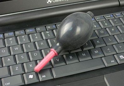 笔记本电脑如何清洁与养护