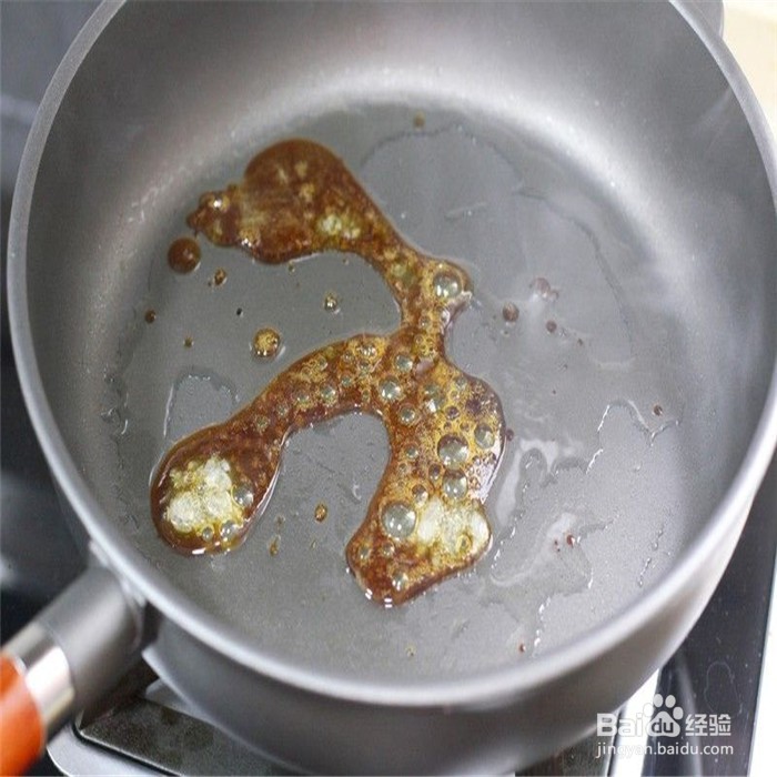 如何制作糖醋排骨？