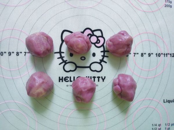 紫薯花朵豆沙酥饼