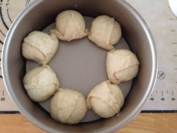 蜜红豆果仁面包