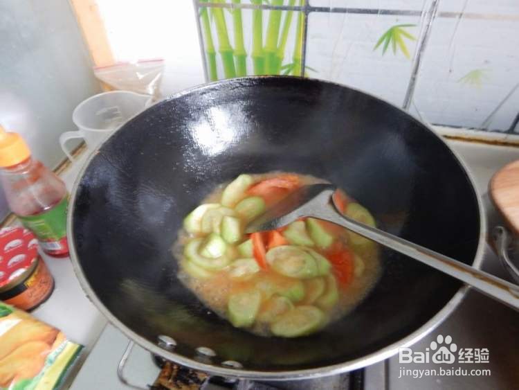 丝瓜炒西红柿怎么做