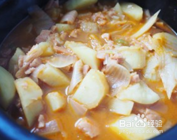 如何做出美味的炖土豆汤?