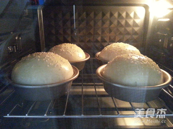 美味叉烧鸡腿堡