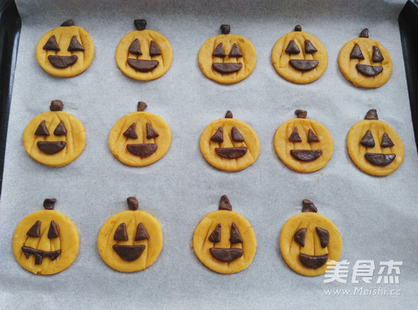 万圣节不给糖就捣蛋——南瓜饼干