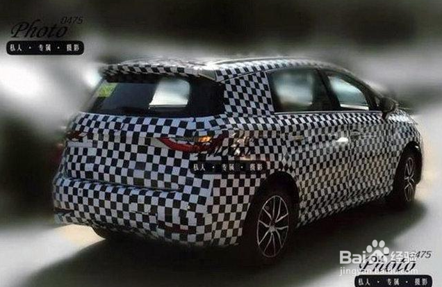 比亚迪全新MPV车型M5谍照曝光