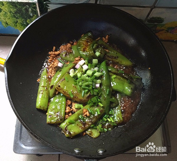 如何做出好吃的肉末虎皮青椒