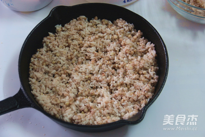 牛肉蘑菇焗荞麦饭