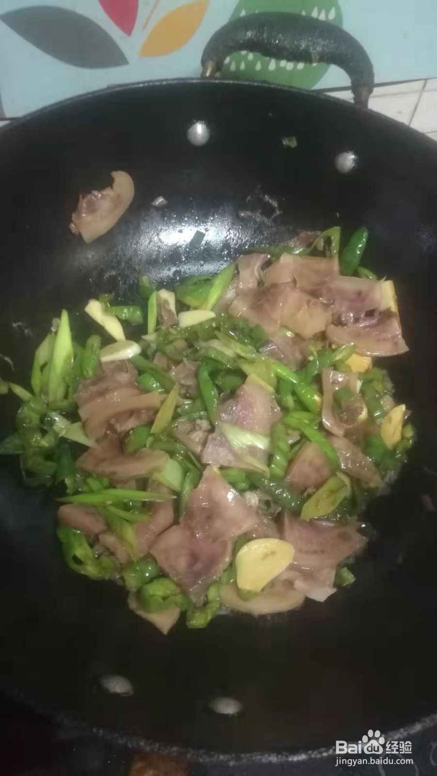 辣炒猪头肉的做法