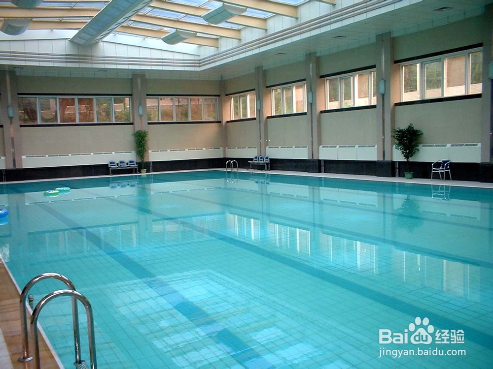 夏天游泳馆游泳注意事项