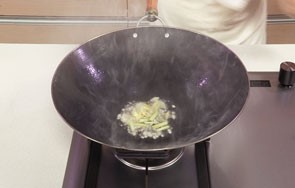 美味的泡椒肥肠