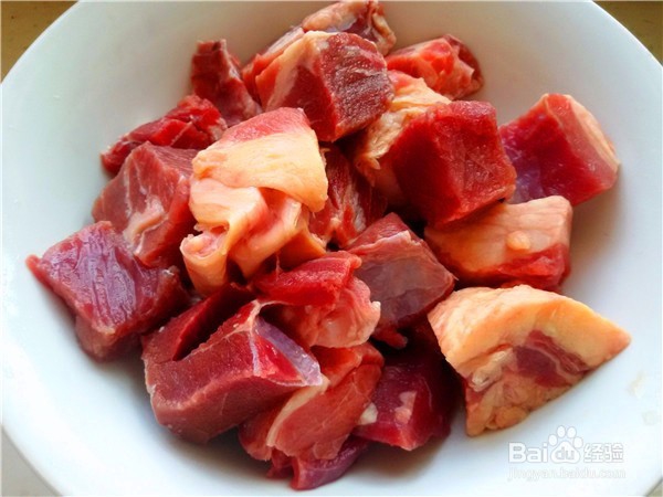 牛腩怎么炖好吃