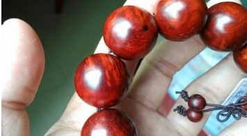 小叶紫檀鉴别方法有哪些