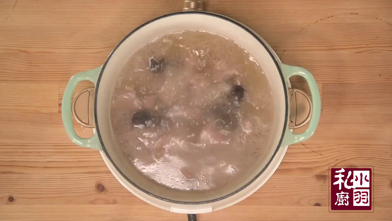 如何做板栗排骨汤?