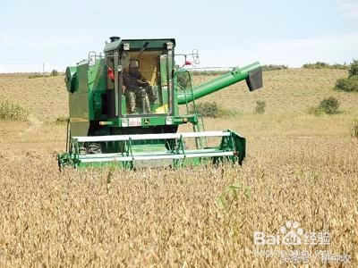 小麦收割机怎么能改收黄豆的