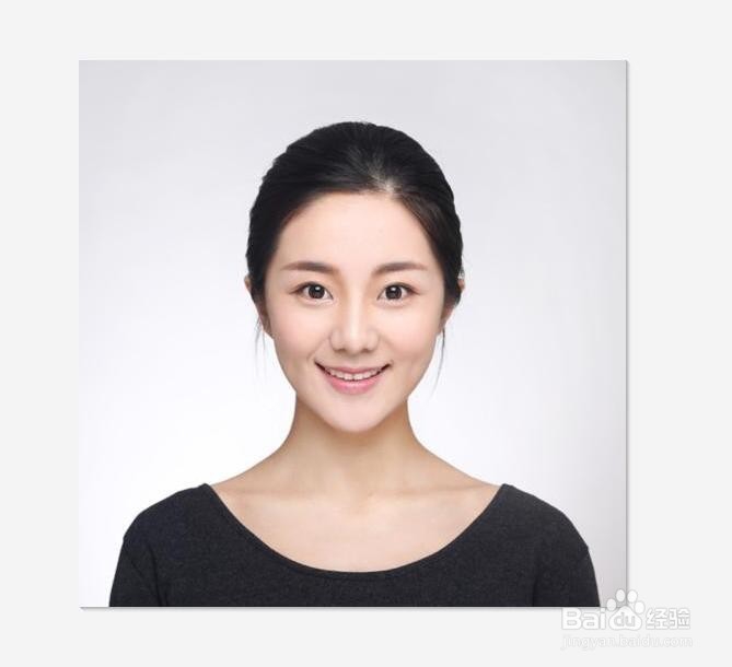 美图秀秀怎么改变证件照底色?