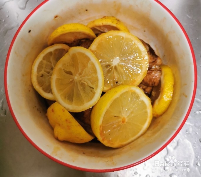 柠檬黑椒烤鸡翅窍门