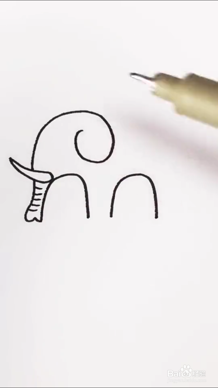 大象的简笔画如何画