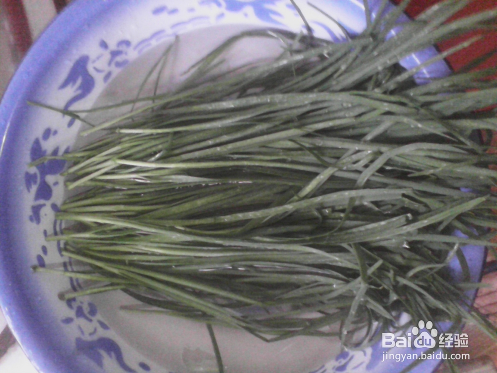 凉拌香辣韭菜