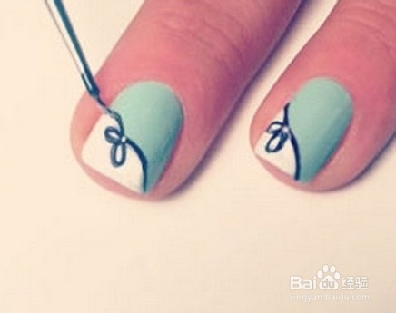法式蝴蝶美甲DIY步骤