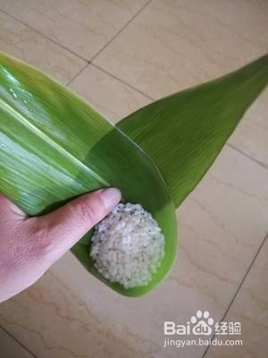 锥形粽子的包法图解