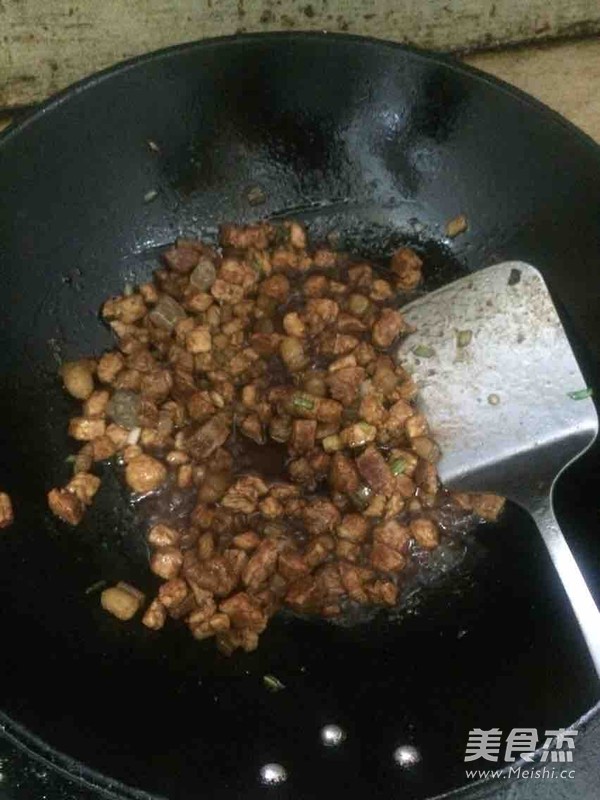 卤肉饭的家常做法