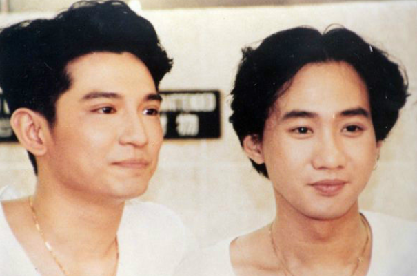 纪念黄家驹的一首诗开头是富士山