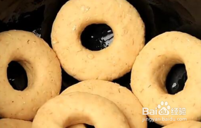 燕麦片里打2个鸡蛋，还能做出这样的美食