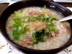 广式牛肉生菜粥