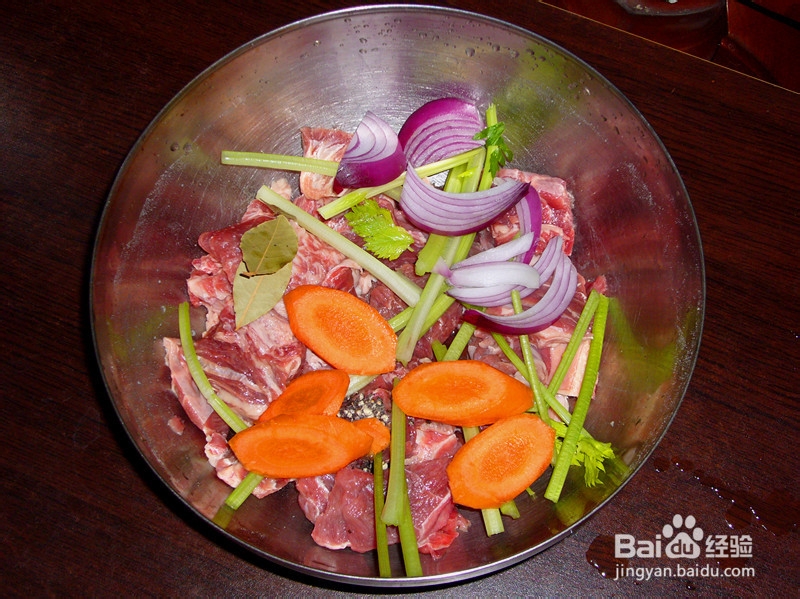 节日聚会美食——罐焖牛肉