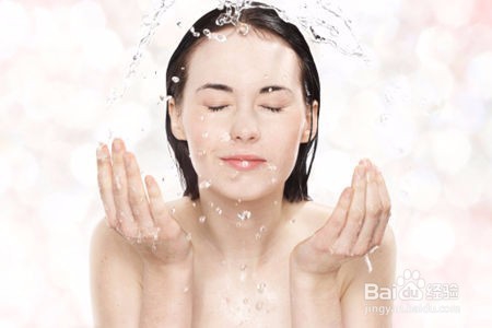 日常生活中怎么能预防好痤疮