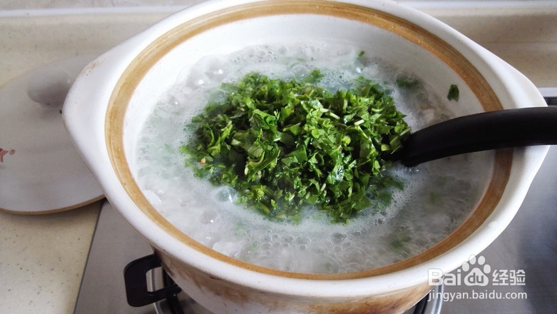如何做肉末荠菜粥？