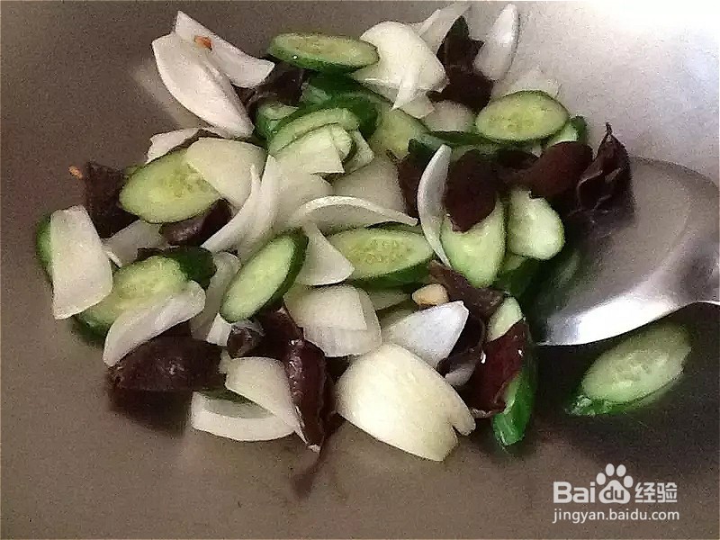 怎样做出家常菜系列之炒五色蔬