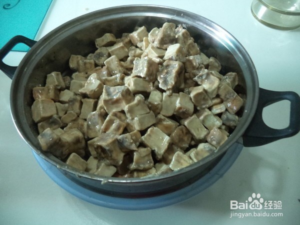 如何制作瓶装腐乳