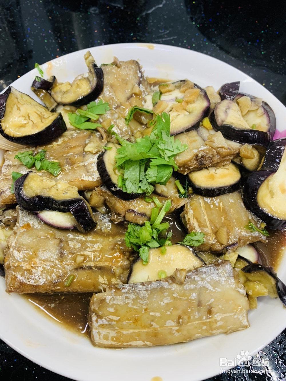 应该这样做茄子焖带鱼