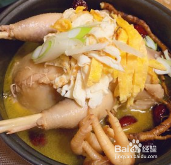 冬季进补参鸡汤