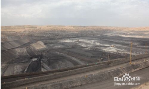 村干部应该怎样治理、发展农村