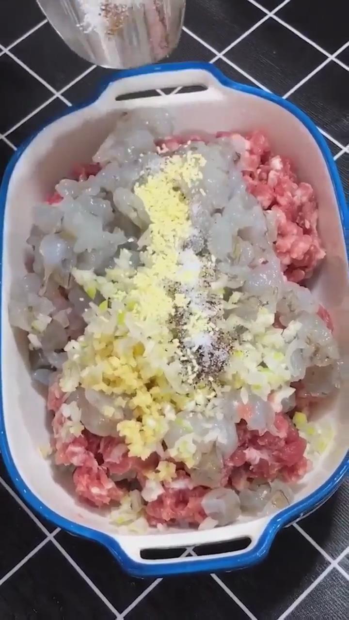 油炸猪肉卷怎么做？