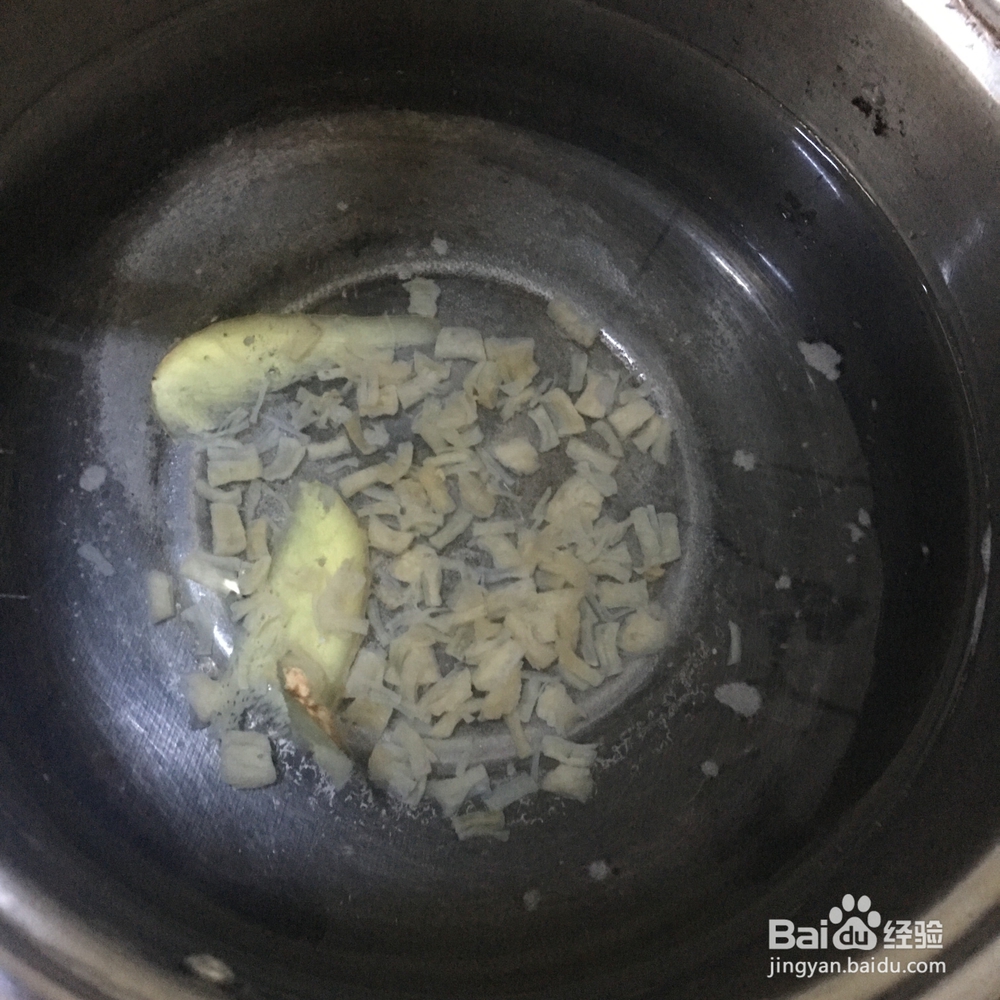 适合懒人做的竹荪瑶柱瘦肉汤