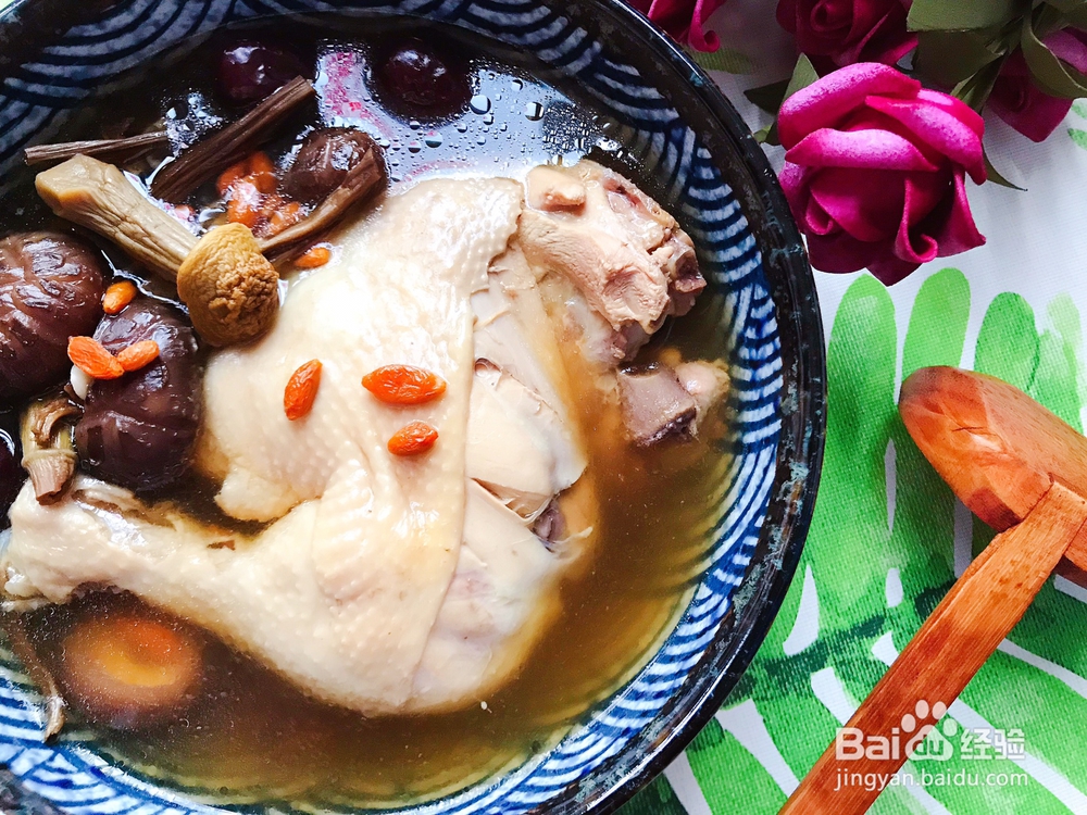 做出入味的姬松茸茶树菇鸡汤